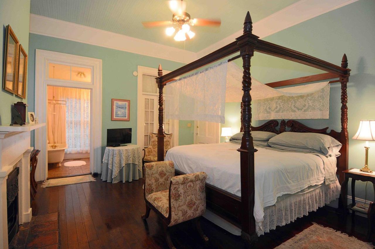 مونتيسيلو 1872 Denham Inn المظهر الخارجي الصورة